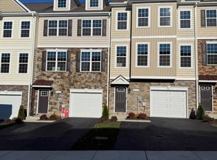 231 Sullivan Ln, Prince Frederick, MD 20678
