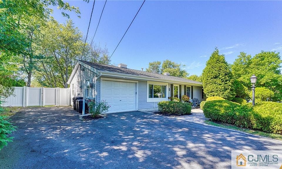 5 Savage Rd, Kendall Park, NJ 08824 Zillow