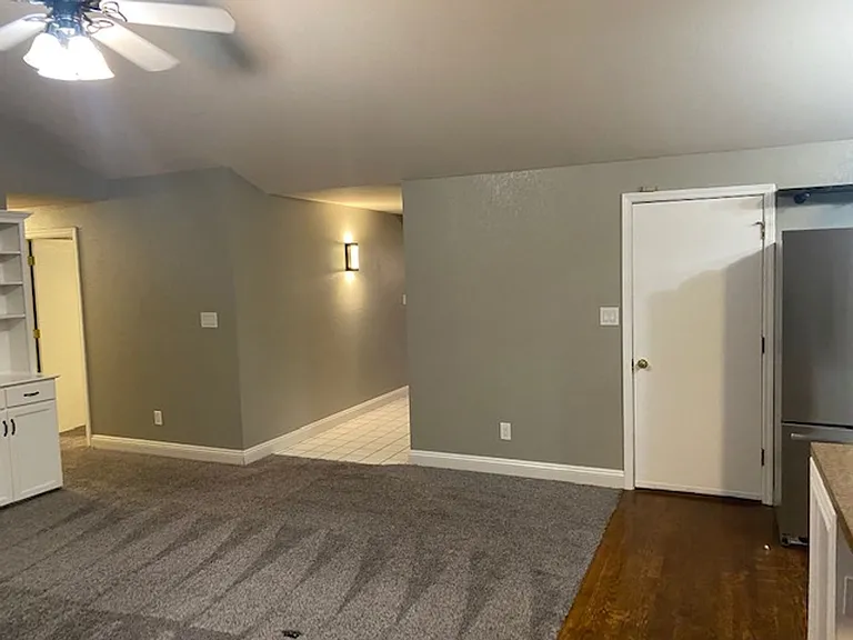 1364 Brook Ct — Photo 13