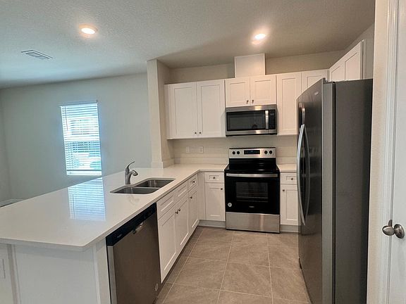 5th image of 2305 Penguin Blvd #1