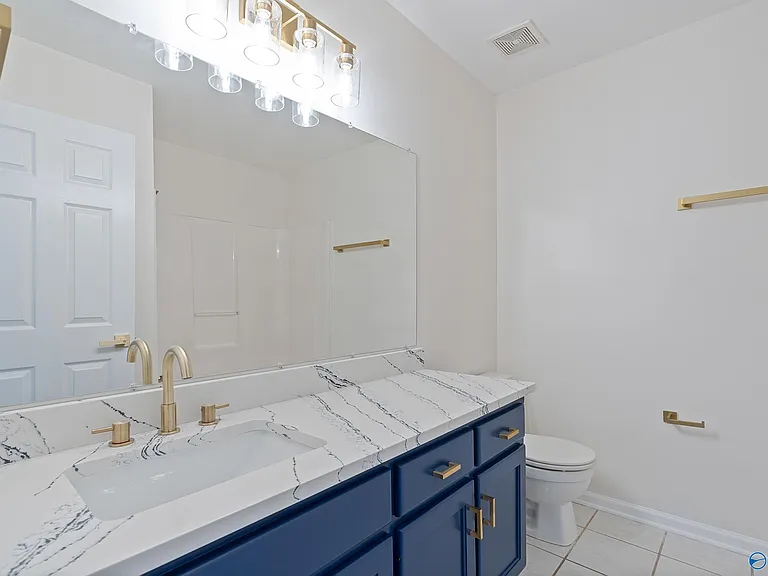 231 Jarrett Ln — Photo 11
