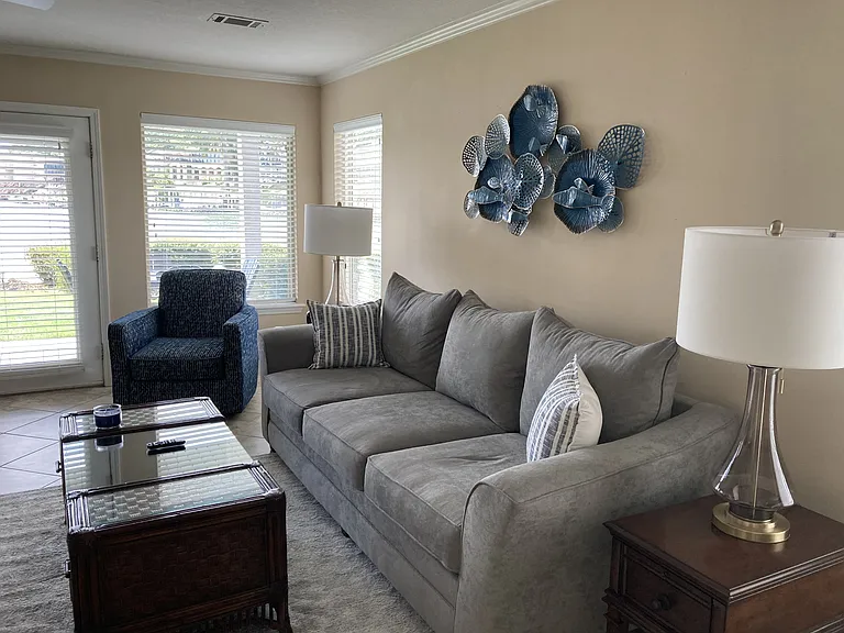 188 Villa Point #1-F — Photo 3