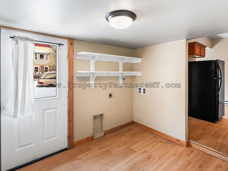 215 N Quaw Blvd — Photo 21