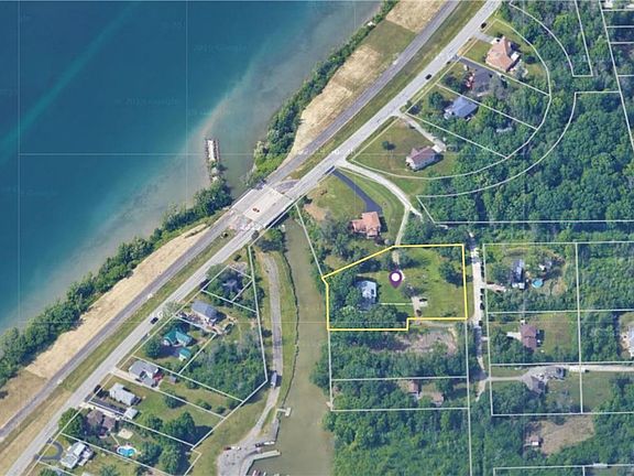 2nd image of 3179 W River Rd