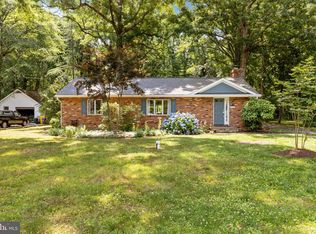 1163 Carrs Wharf Rd, Edgewater, MD 21037