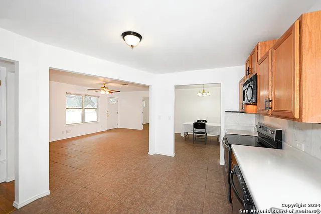 783 Clearview Dr — Photo 10