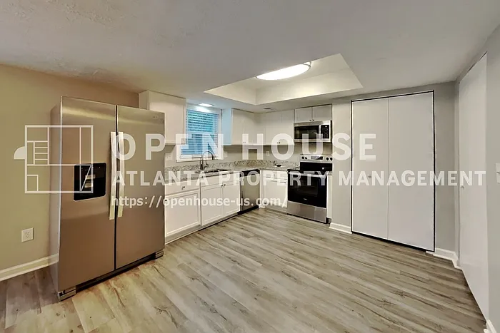 904 Branford Ln NW — Photo 5