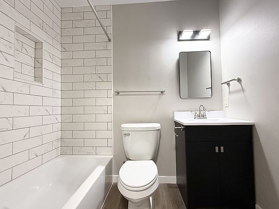 5th image of 2060 Allen Blvd APT 20