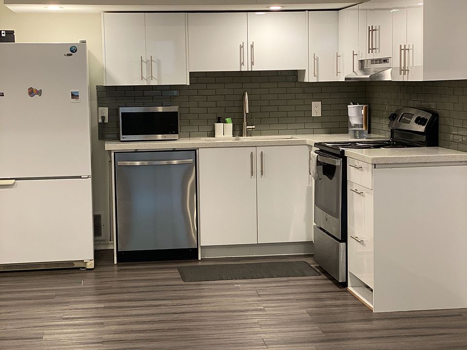 1st image of 17 Gailong Ct #Basement
