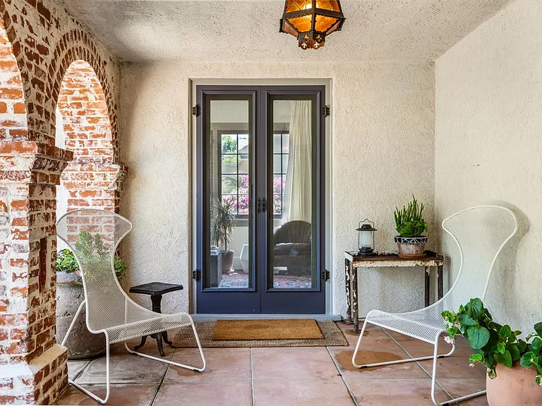 5015 Magnolia Ave #A — Photo 4