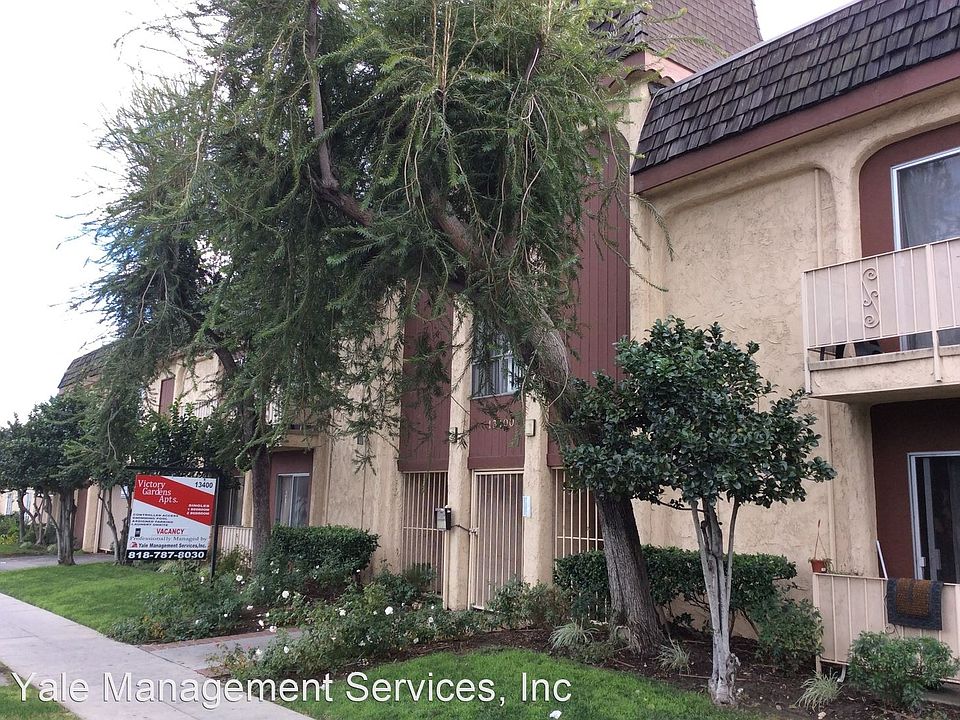 1st image of 13400 Victory Blvd APT 3