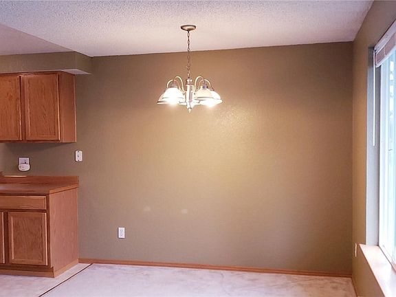 3rd image of 9116 1st Pl NE APT 3