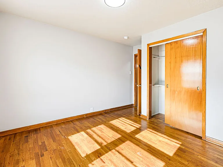 2510 Sylvanie St — Photo 12