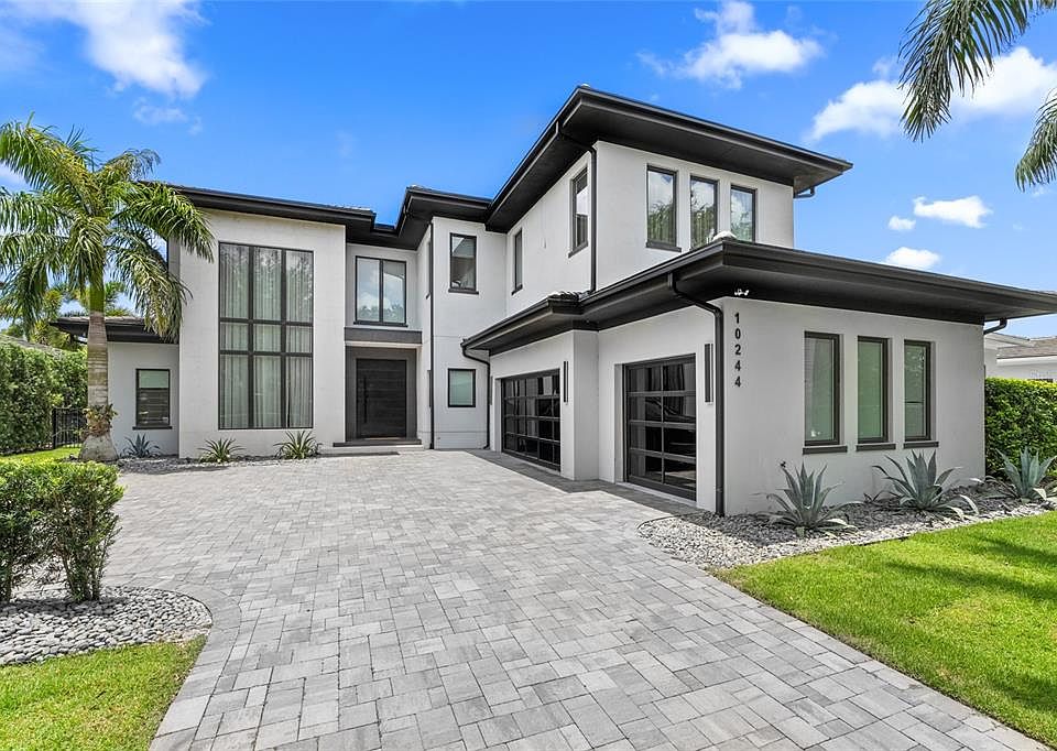 1st image of 10244 KENSINGTON SHORE DRIVE