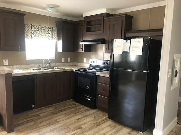 2nd image of 9332 Sunset Dr