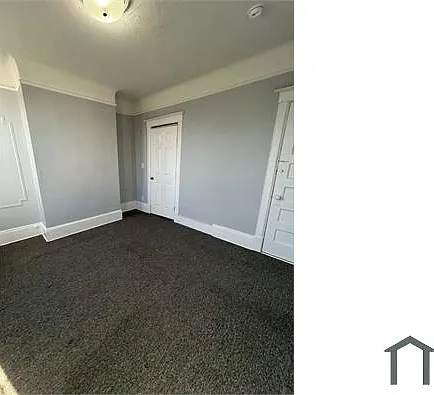 3 bed, $3,100 — Photo 2