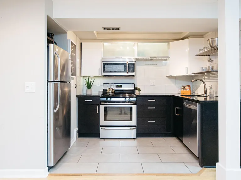 4607 McPherson Ave #1 — Photo 8
