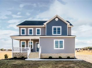 6215 Falcons Cove Ln, Disputanta, VA 23842