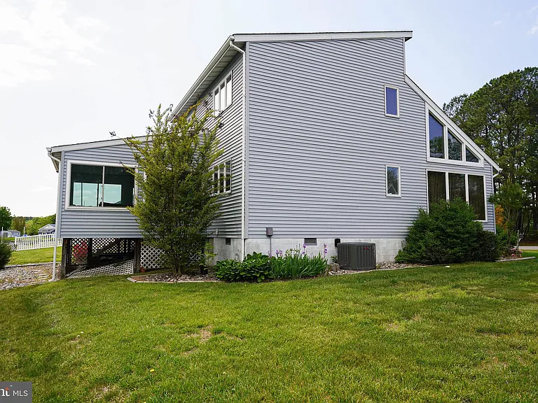 39028 Bayview W — Photo 5