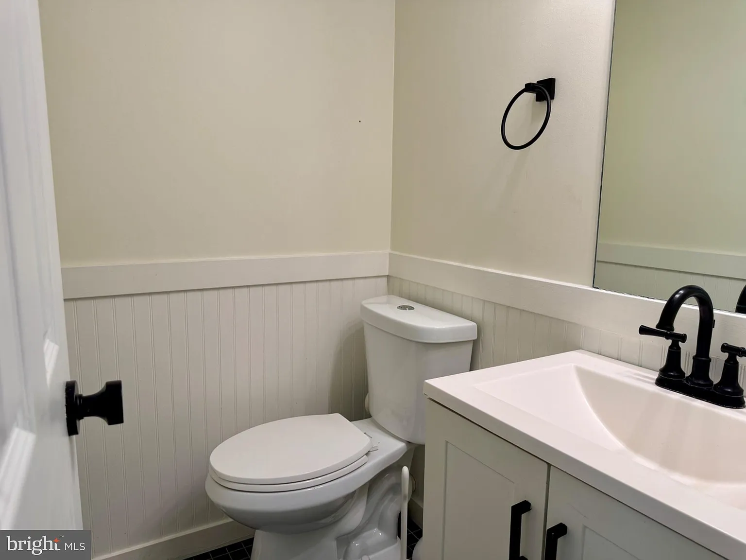3 bed, 1.5 bath, 1404 sqft, $3,350 — Photo 4