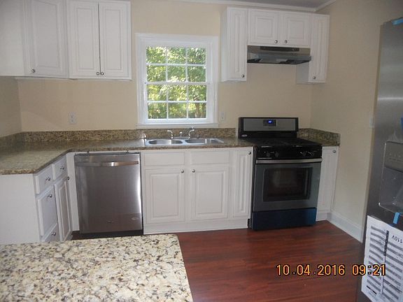 4th image of 1898 Lakewood Ter SE