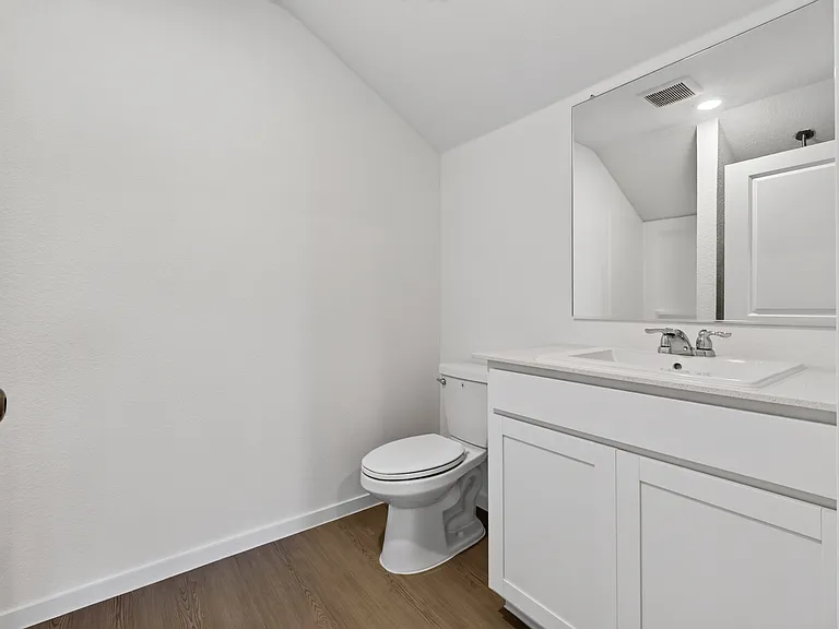 1031 Bishop Creek Dr — Photo 16