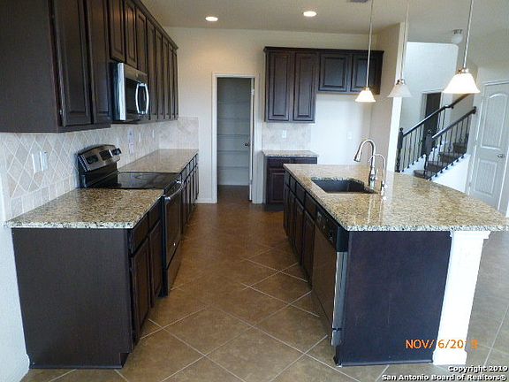 3rd image of 5482 Cypress Pt
