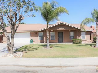 1412 Badger Pass Ave, Bakersfield, CA 93307