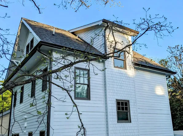 1002 Center St NW, Atlanta, GA 30318