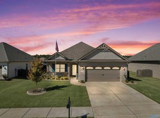 21995 Natures Cove Dr, Athens, AL 35613