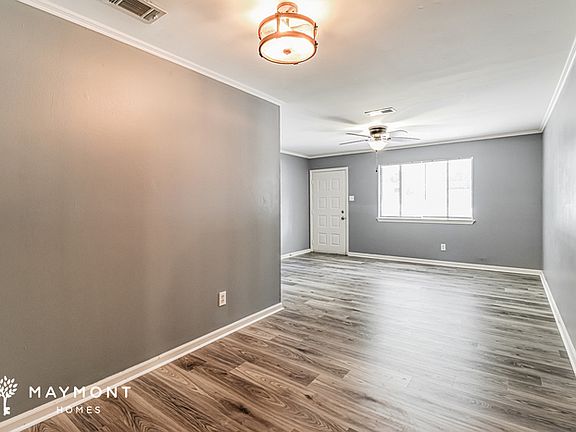 4th image of 8407 Pennwood Dr