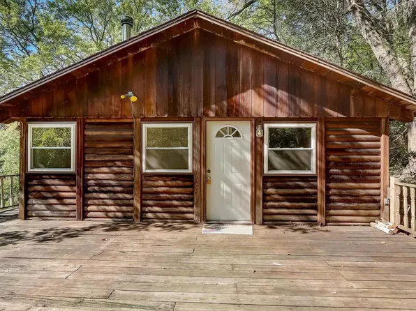 N3439 Rabbit Lane, Poynette, WI 53955