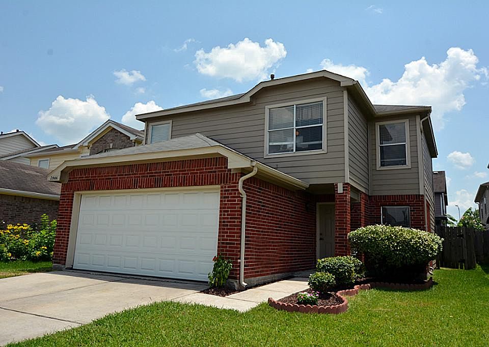 Welcome to 11906 Mule Springs Drive.