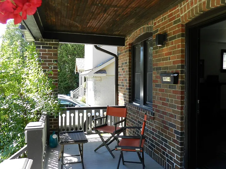 20 Wolcott Ave — Photo 2