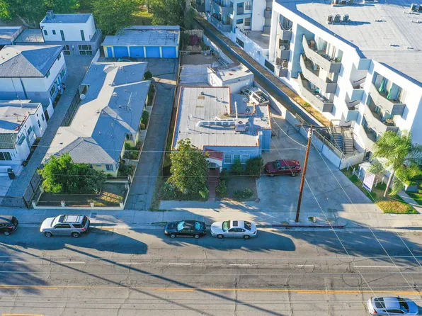 11675 Oxnard St, North Hollywood, CA 91606