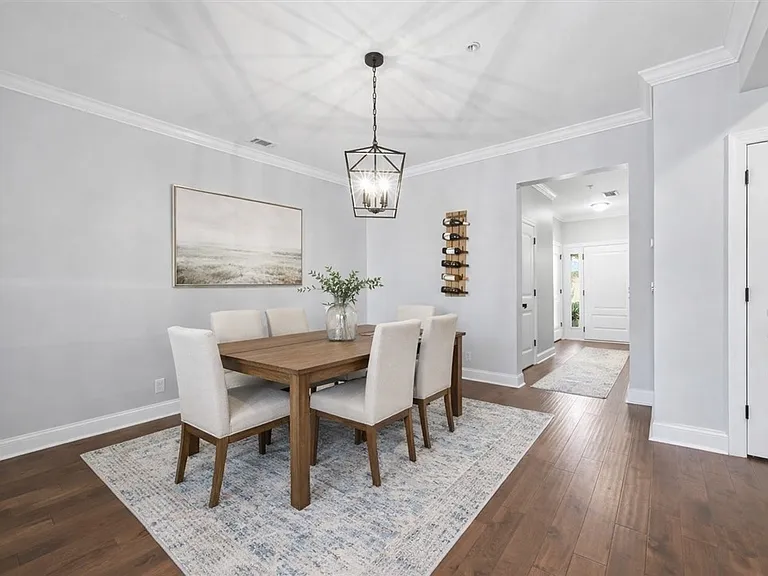 205 Reserve Ln — Photo 5