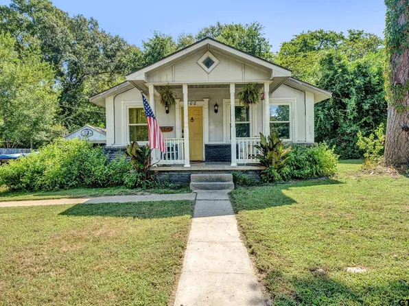 300 Dickard St, Hawkins, TX 75765