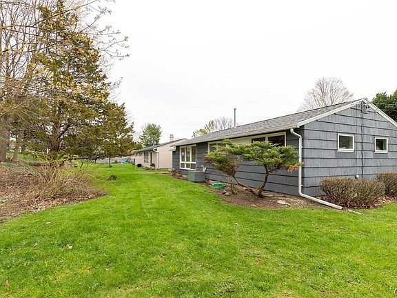 5th image of 303 Westholm Blvd