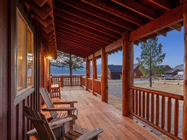 72 Fisher Creek Loop, Stanley, ID 83278