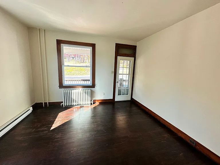2210 E Grand Ave #2 — Photo 7