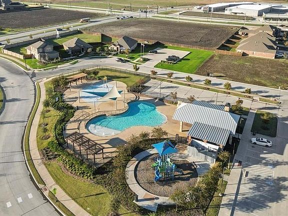 2nd image of 1605 Pecan Orchard Dr #1605