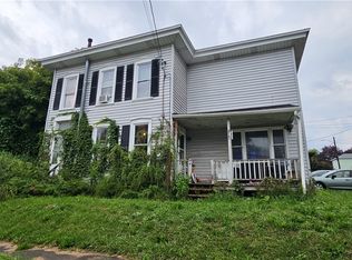 55 Barber St, Auburn, NY 13021