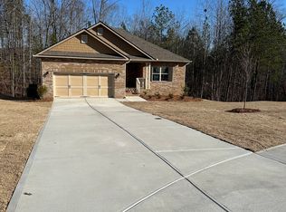 371 Surrey Ct, Bremen, GA 30110