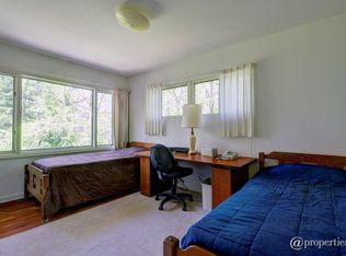 1030 S Green Bay Rd, Lake Forest, IL 60045