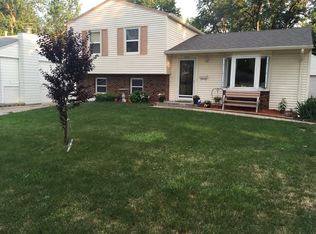 13457 Frederick St, Omaha, NE 68144