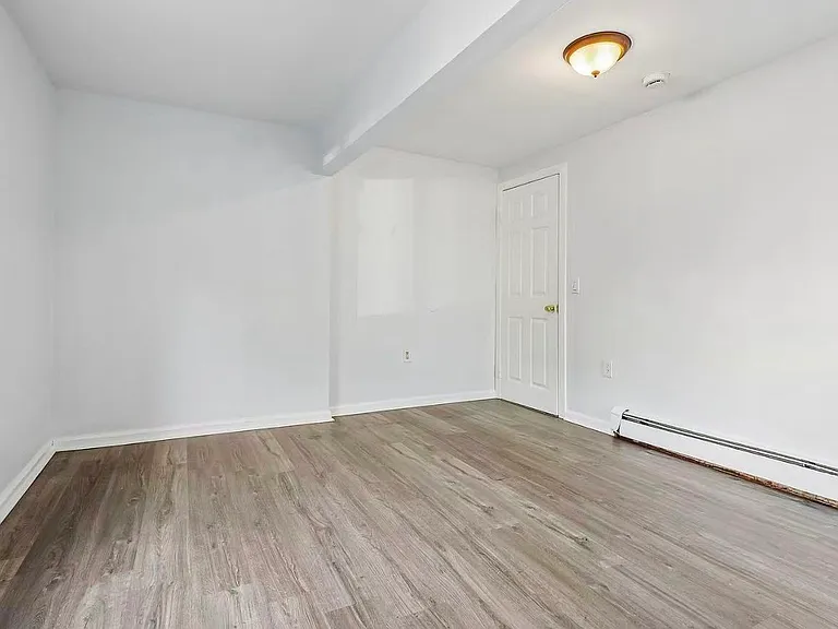 219 Seaman St #1 — Photo 5