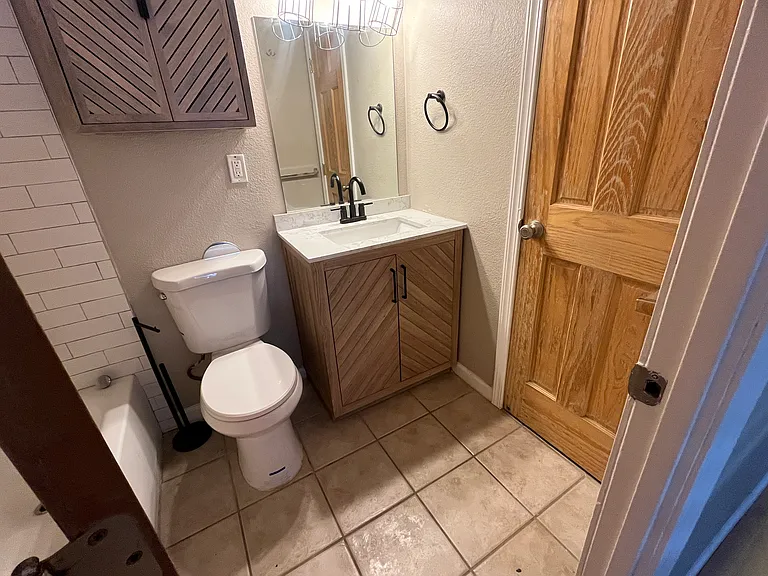 336 N Grant St — Photo 9