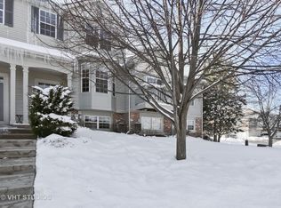1098 Ellsworth Dr, Grayslake, IL 60030