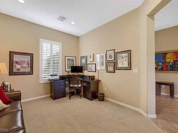 5th image of 2204 Canyonville Dr