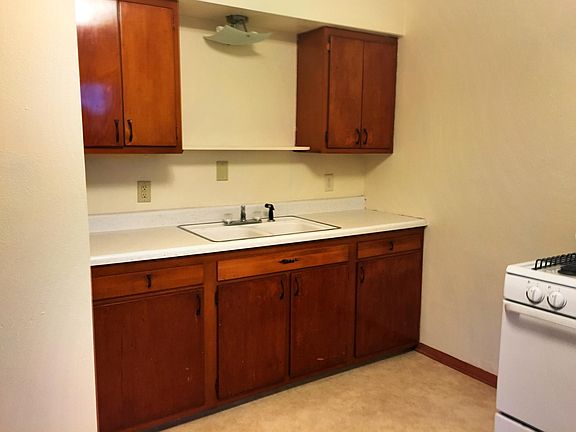 5th image of 1518 E Fairwood Dr